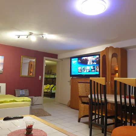 Sions Grosse Ferienwohnung Ferienwohnung Mit 3 Schlafzimmer, 2 Km Bis Zum Europapark Rust Kappel-Grafenhausen Eksteriør billede